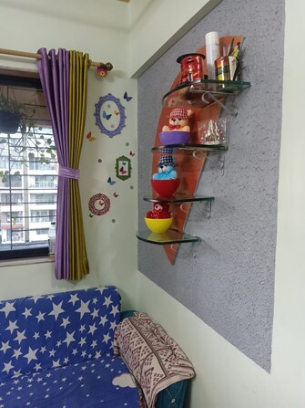 2 BHK Apartment For Resale in Maker Kundan Gardens Juhu Mumbai  8079053