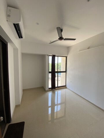 Master Bedroom in 3 BHK Apartment at Lodha Palava Downtown, Dombivli East – for Rent