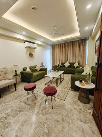 Living Room in 3 BHK Builder Floor at Ansal Sushant Lok I, Sector 43 – for Rent