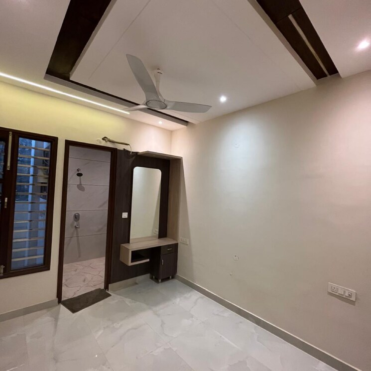 Room, sector 123 4 Bedroom 1900 Sq.Ft. Villa In Sector 123 Mohali 8079083