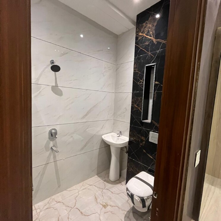 Bathroom, sector 123 4 Bedroom 1900 Sq.Ft. Villa In Sector 123 Mohali 8079083