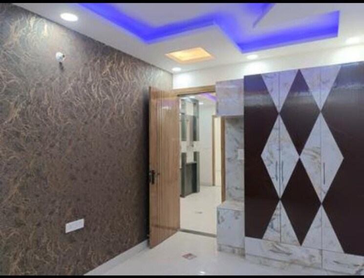 Bathroom, geeta colony 4 Bedroom 160 Sq.Ft. Penthouse In Geeta Colony Delhi 8079183