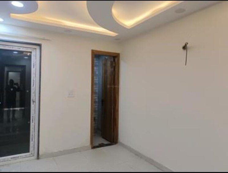 undefined, geeta colony 4 Bedroom 160 Sq.Ft. Penthouse In Geeta Colony Delhi 8079183