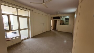 Room in 2 BHK Apartment at Sushma Green vista, Ghazipur – for Rent