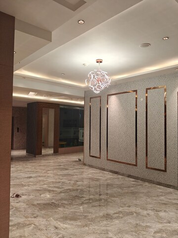 Room in 3 BHK Apartment at Saya Gold Avenue, Vaibhav Khand – for Sale