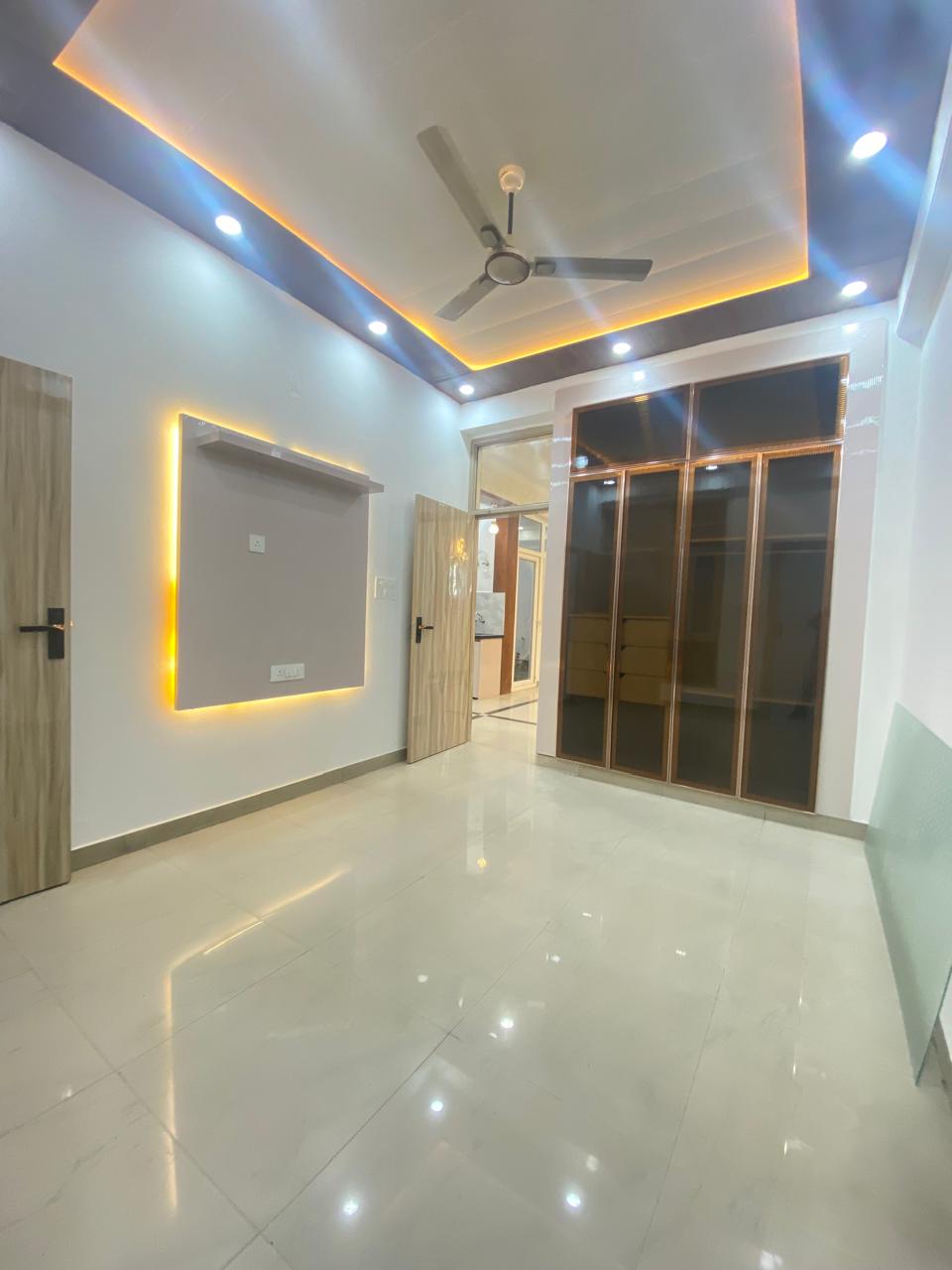 2 BHK + Pooja Room Apartment For Sale in Gaurs Siddhartham