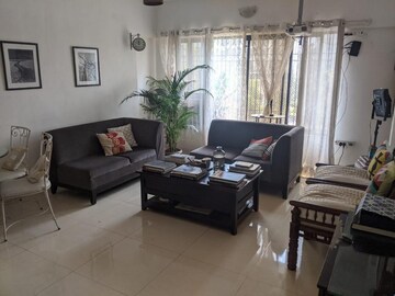 2 BHK Apartment For Resale in Khar West Mumbai  8079297