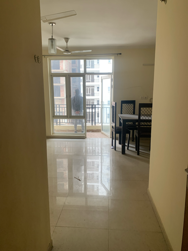 3 BHK Apartment For Sale in Omaxe R2