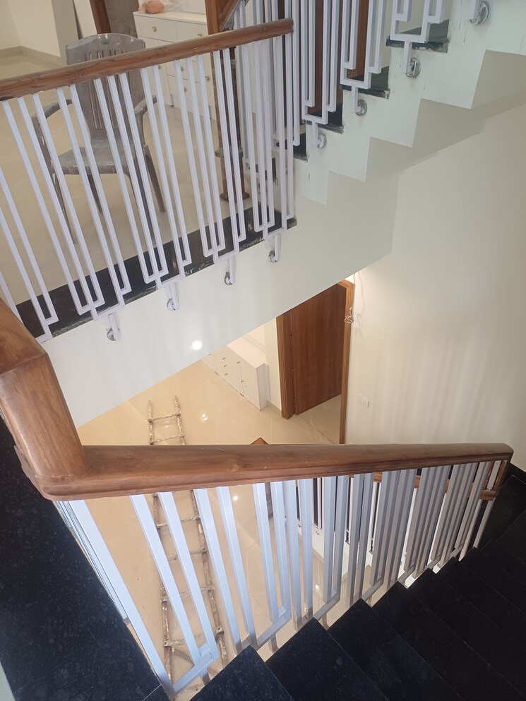 undefined, sahastradhara 6 Bedroom 350 Sq.Yd. Independent House In Sahastradhara Dehradun 8079317