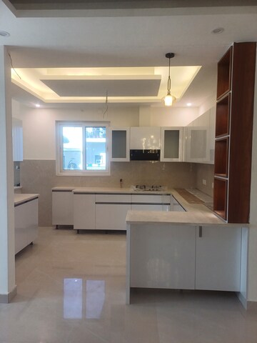 Building Lobby in 6 BHK Independent House at Sahastradhara – for Rent