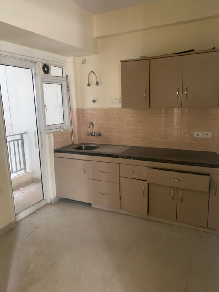 Kitchen, omaxe-r2 3 Bedroom 1575 Sq.Ft. Apartment In Sarsawan Lucknow 8079323