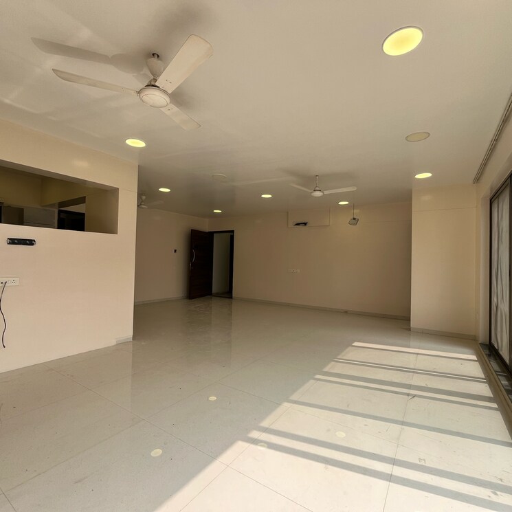 Room, sus 4 Bedroom 2600 Sq.Ft. Apartment In Sus Pune 8079328