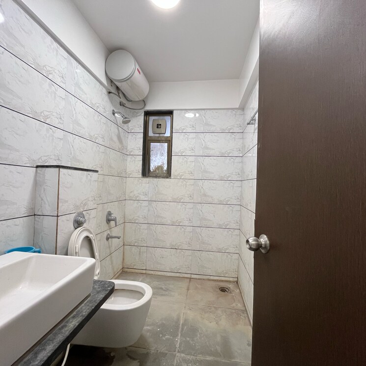 Bathroom, sus 4 Bedroom 2600 Sq.Ft. Apartment In Sus Pune 8079328