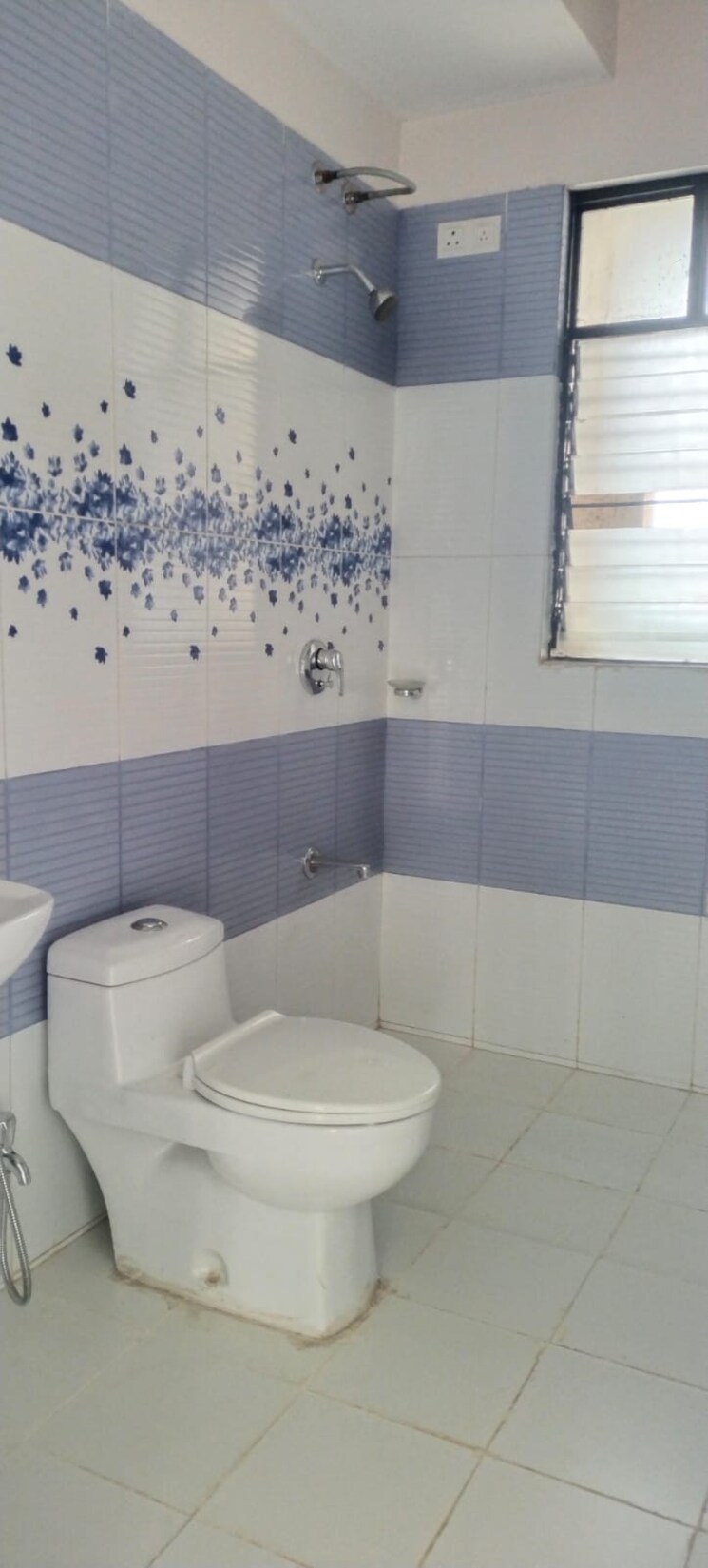 Bathroom, nanded-asawari 2 Bedroom 973 Sq.Ft. Apartment In Nanded Pune 8079359