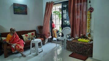 Living Room in 2 BHK Apartment at Shivam Vastu, Chembur – for Sale