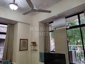 Kitchen in 4 BHK Apartment at The Souvenir CHS, Bandra West – for Sale