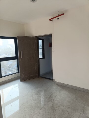Room in 2 BHK Apartment at Man Shilpa Terraces, Bandra West – for Rent