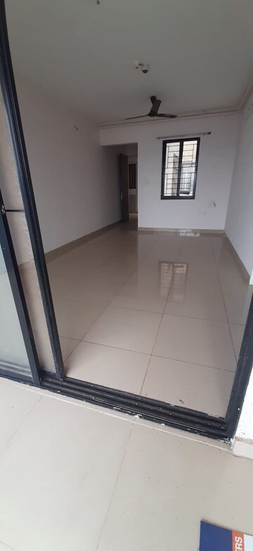 Room in 2 BHK Apartment at Nanded City Asawari, Nanded – for Rent