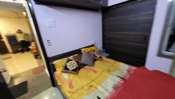 Furnished Amenities in 1 BHK Apartment at Siddhi Highland Park, Kolshet Road – for Rent