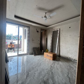 Room in 4 BHK Builder Floor at Chattarpur – for Sale