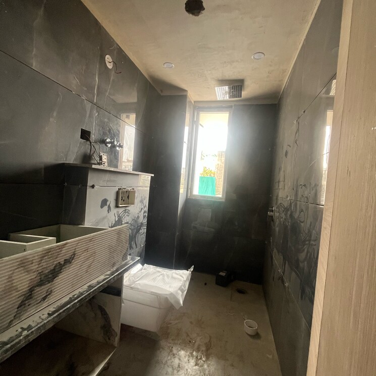 Bathroom, chattarpur 4 Bedroom 1800 Sq.Ft. Builder Floor In Chattarpur Delhi 8079492