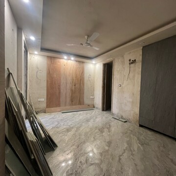 Room in 4 BHK Builder Floor at Chattarpur – for Sale