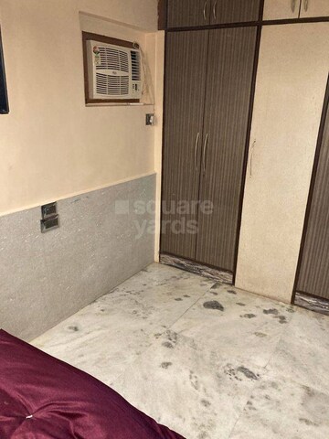Room in 1 BHK Apartment at Nelnom Apartment, Bandra West – for Sale