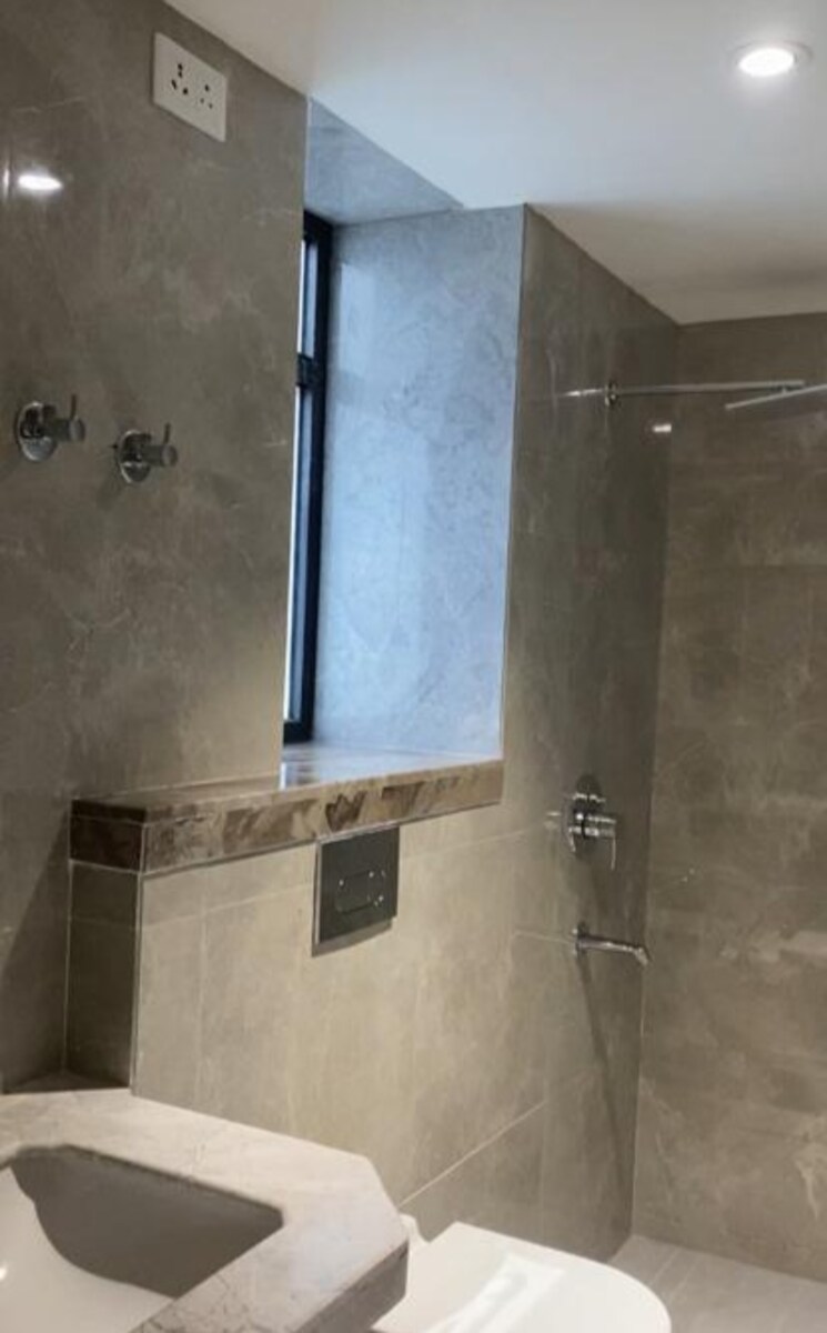 Attached Bathroom, defence colony 3 Bedroom 224 Sq.Yd. Independent House In Defence Colony Delhi 8079537