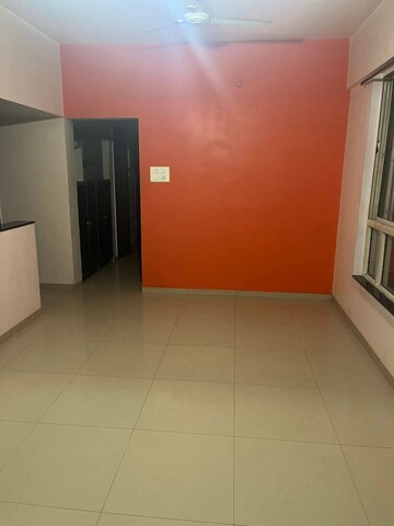 Room in 2 BHK Apartment at Vishrantwadi – for Rent