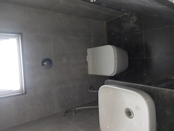 Bathroom in 4 BHK Apartment at Lunkad Dreamland, Viman Nagar – for Rent