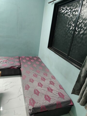 Bedroom in 1.5 BHK Apartment at Vishrantwadi – for Rent