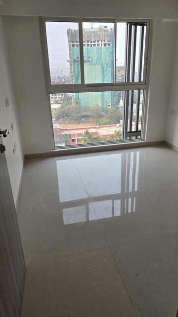 Room in 2 BHK Apartment at Rustomjee Erika, Bandra East – for Rent