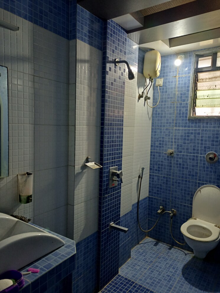 Bathroom, madhav-sankalp 3 Bedroom 1650 Sq.Ft. Apartment In Kalyan West Thane 8079601