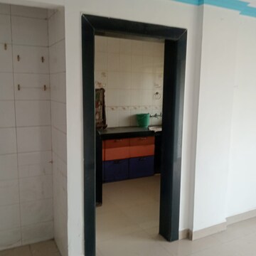 Room in 2 BHK Apartment at Indraprastha Complex Kalyan West, Kalyan West – for Rent