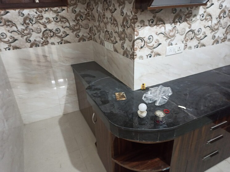 Kitchen, freedom fighters enclave 3 Bedroom 1350 Sq.Ft. Builder Floor In Freedom Fighters Enclave Delhi 8079703
