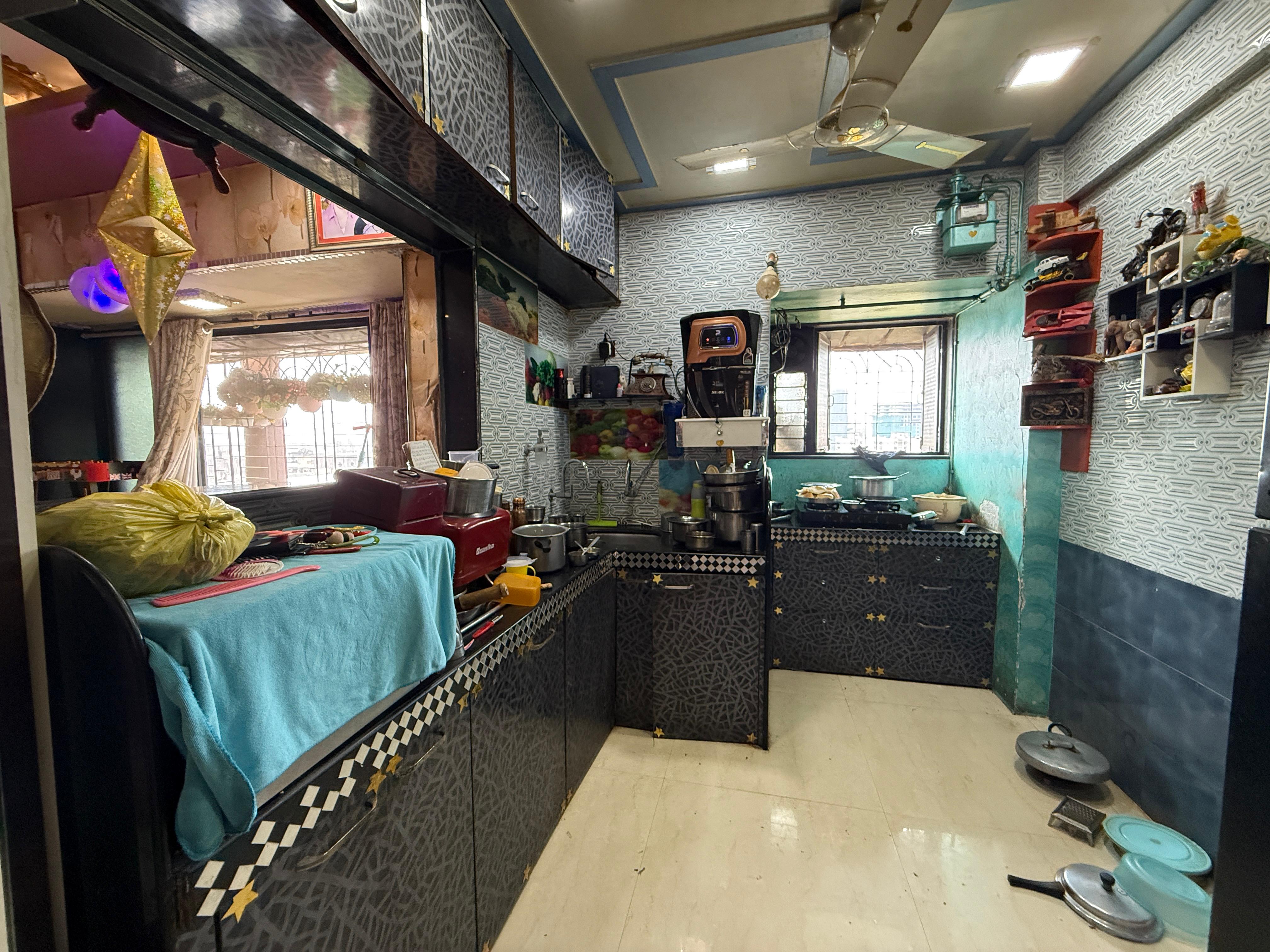 2 BHK Apartment For Sale in Harsh Kaushal Tower