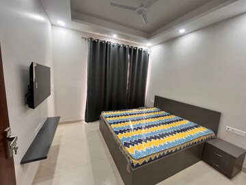 Bedroom in 1 BHK Builder Floor at Ameya One, Sector 42 – for Rent