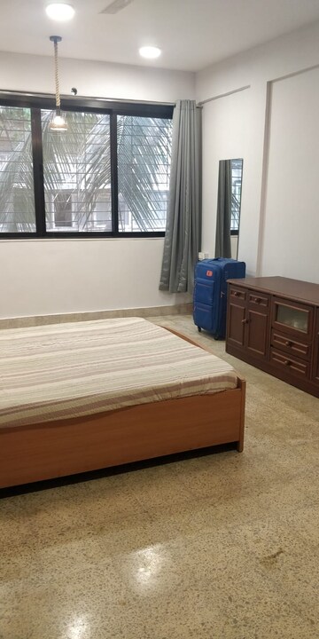 Bedroom in 3 BHK Apartment at Santacruz West – for Sale