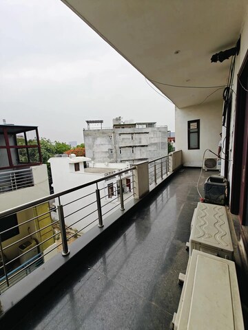 Balcony in 3 BHK Builder Floor at Sector 9 – for Rent