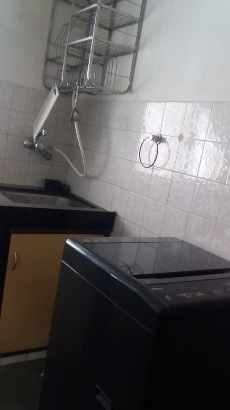 Bathroom, rizvi-cedar 2 Bedroom 1020 Sq.Ft. Apartment In Malad East Mumbai 8079784