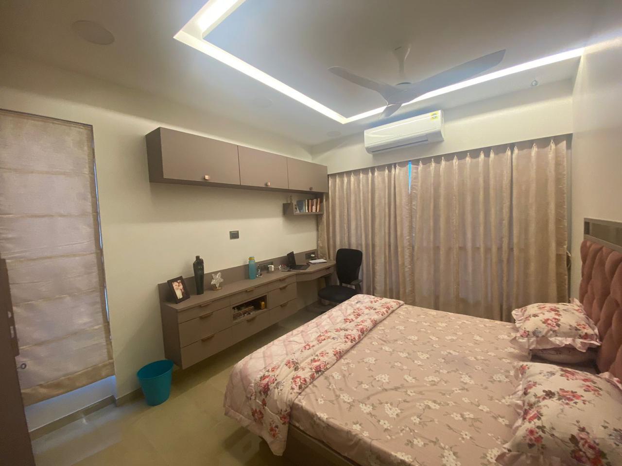 2 BHK + Pooja Room Apartment For Sale in Raheja Sherwood