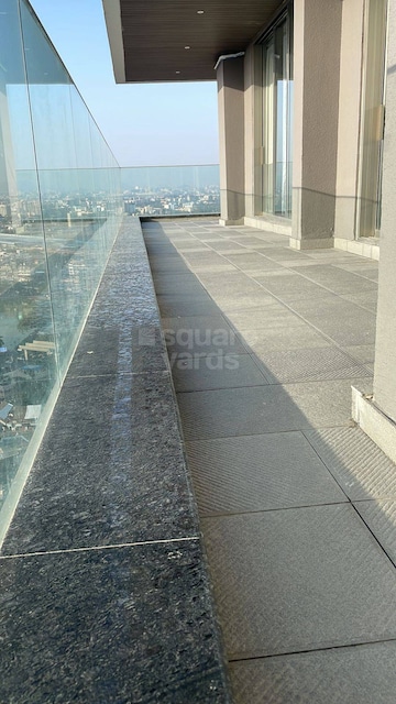Building Lobby in 4 BHK Apartment at Bandra West – for Rent