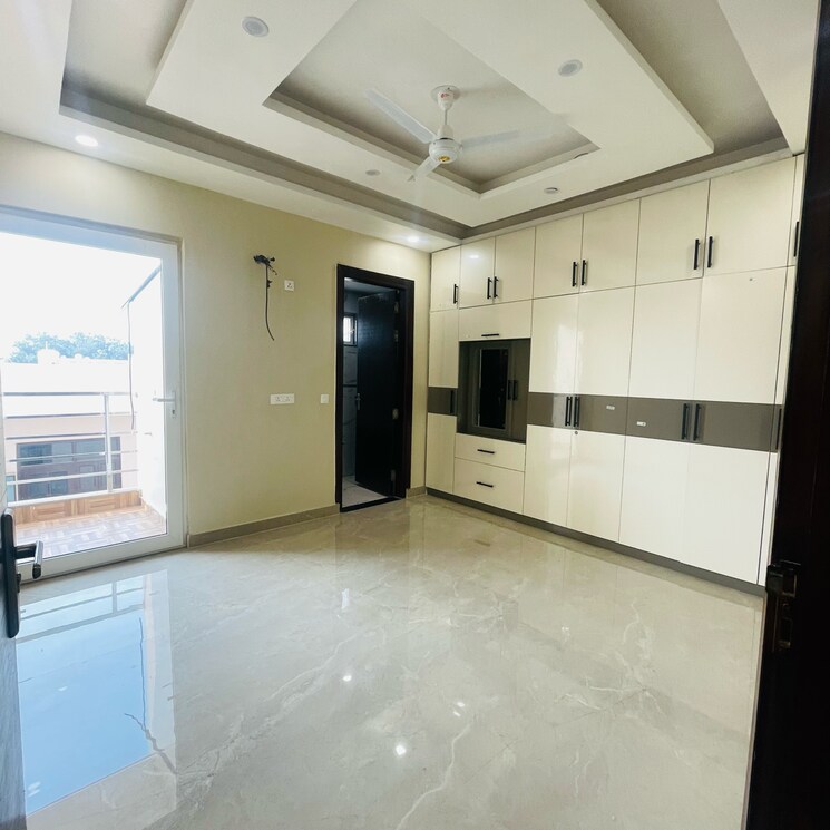 Room, sushant-lok-3 3.5 Bedroom 204 Sq.Yd. Builder Floor In Sector 57 Gurgaon 8079826