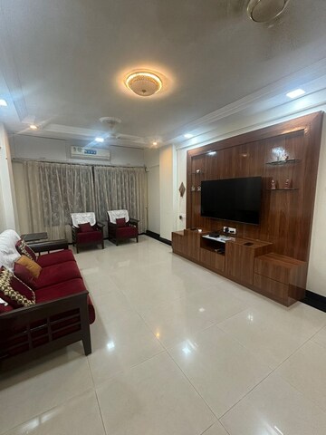 Living Room in 3 BHK Apartment at Raheja Sherwood, Goregaon East – for Sale