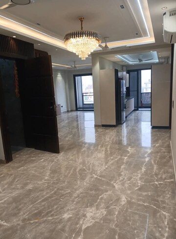 Room in 3 BHK Apartment at Ireo Victory Valley, Sector 67 – for Sale