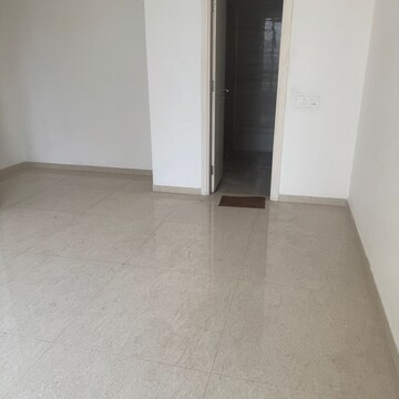Room in 2 BHK Apartment at Hiranandani Estate Flamingo, Hiranandani Estate – for Sale