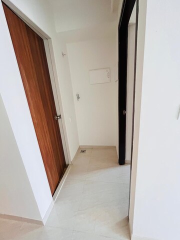 Room in 2 BHK Apartment at Lodha Quality Home Tower 2, Majiwada – for Rent