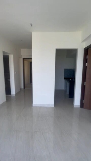 Room in 2 BHK Apartment at Lodha Crown Quality Homes, Majiwada – for Rent