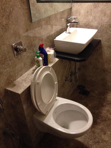 Bathroom in 1 RK Apartment at Mayfair Housing Hillcrest, Vikhroli West – for Rent