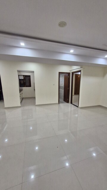 Staircase in 2 BHK Builder Floor at Gms Road – for Rent